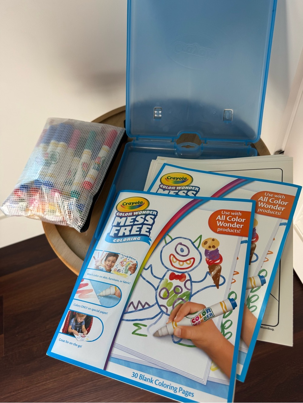 Bundle of Crayola Color Wonder Mess Free Markers and Coloring Pages